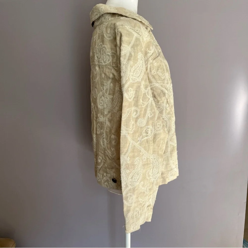 🔥Host Pick🔥Carole Little 100% linen embroidered button down jacket - Picture 2 of 13